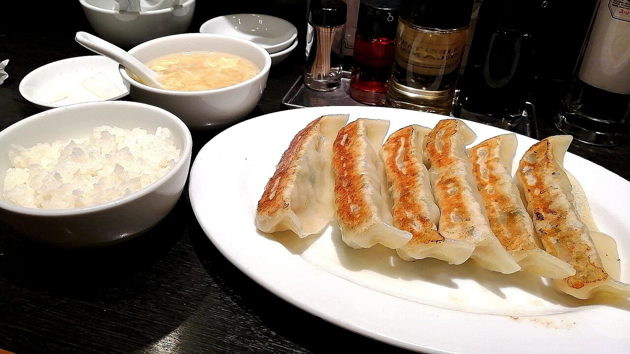 バナナ餃子定食 ちょもらんま 馬喰町 あかさんのblog