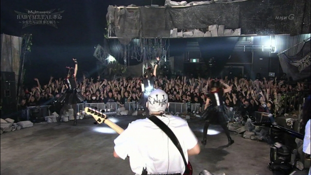 BABYMETAL-004118)