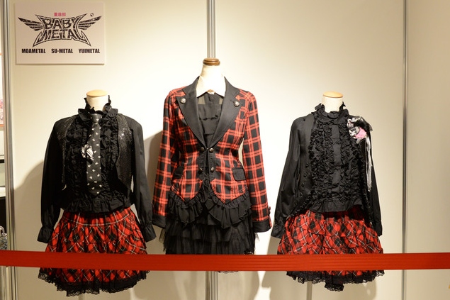 Babymetal さくら学院ミュージアムに重音部衣装展示 Babymatometal