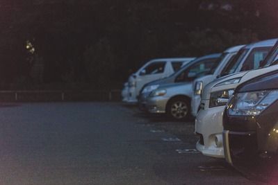 【悲報】今、定食屋の駐車場で弁当食ってたら文句言われた・・・・・・