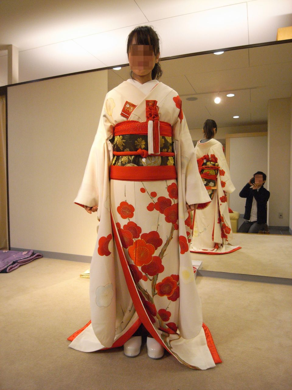 引き振袖試着 1着目 結婚式準備ブログ 期間365日の手作り結婚式 引き振袖試着 1着目 結婚式準備ブログ 期間365日の手作り結婚式