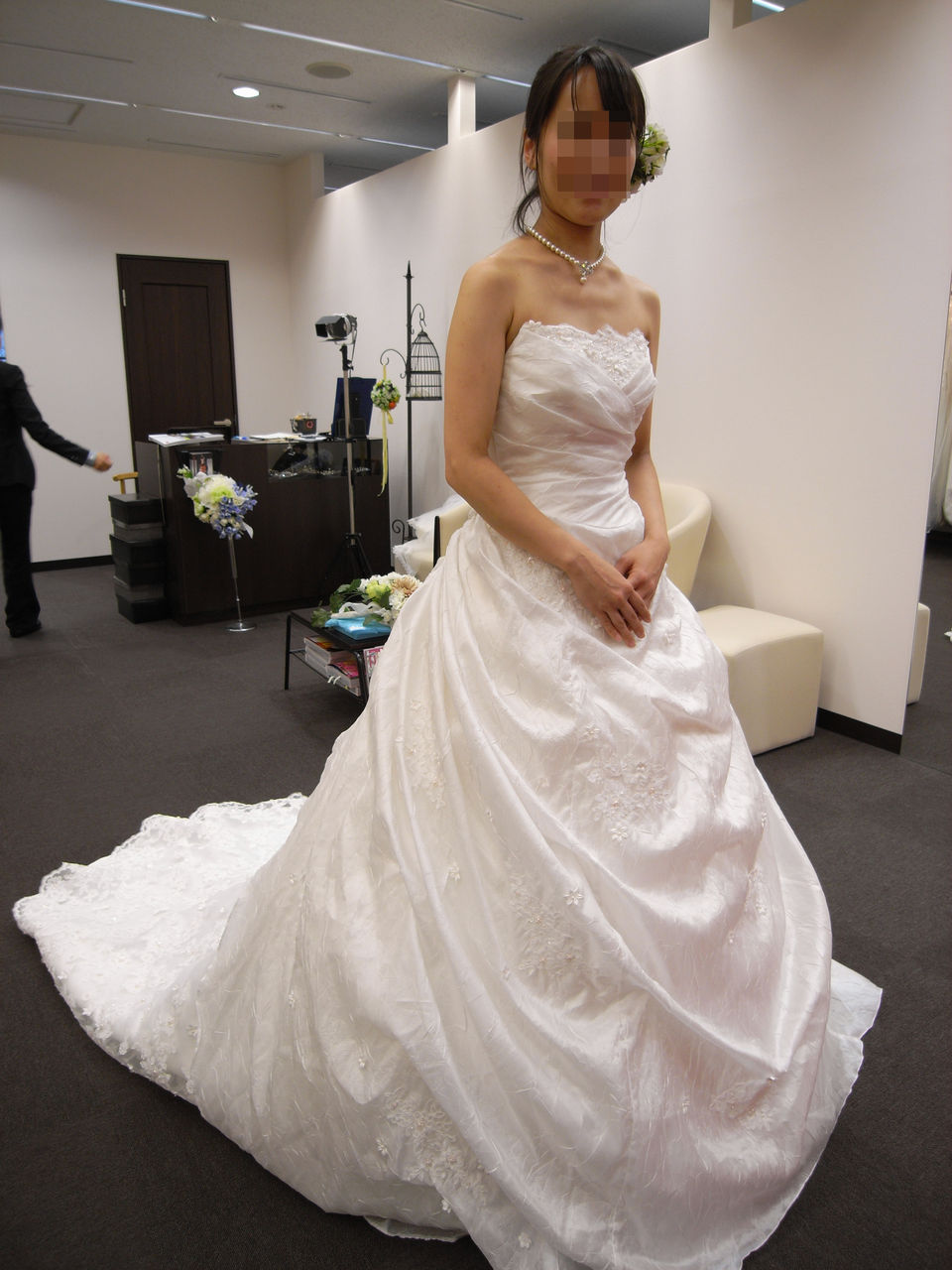 ウエディングドレス試着 5着 9着目をダダダーーッと 結婚式準備ブログ 期間365日の手作り結婚式 ウエディングドレス試着 5着 9着目をダダダーーッと 結婚式準備ブログ 期間365日の手作り結婚式