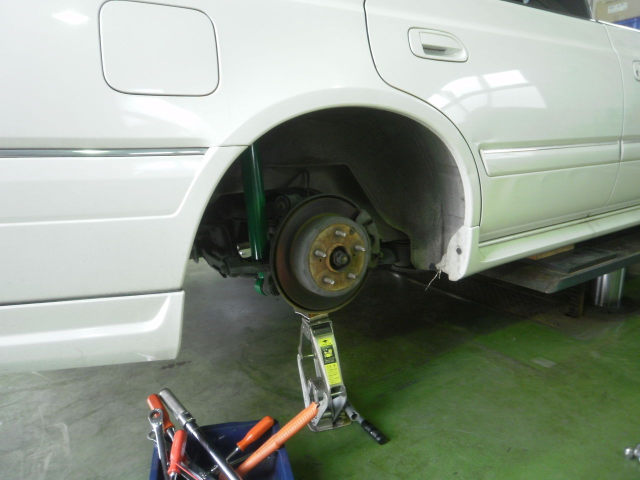 Wgc34 ステージア 車高調取り付け続き Weed Drive Wgc34 ステージア 車高調取り付け続き Weed Drive