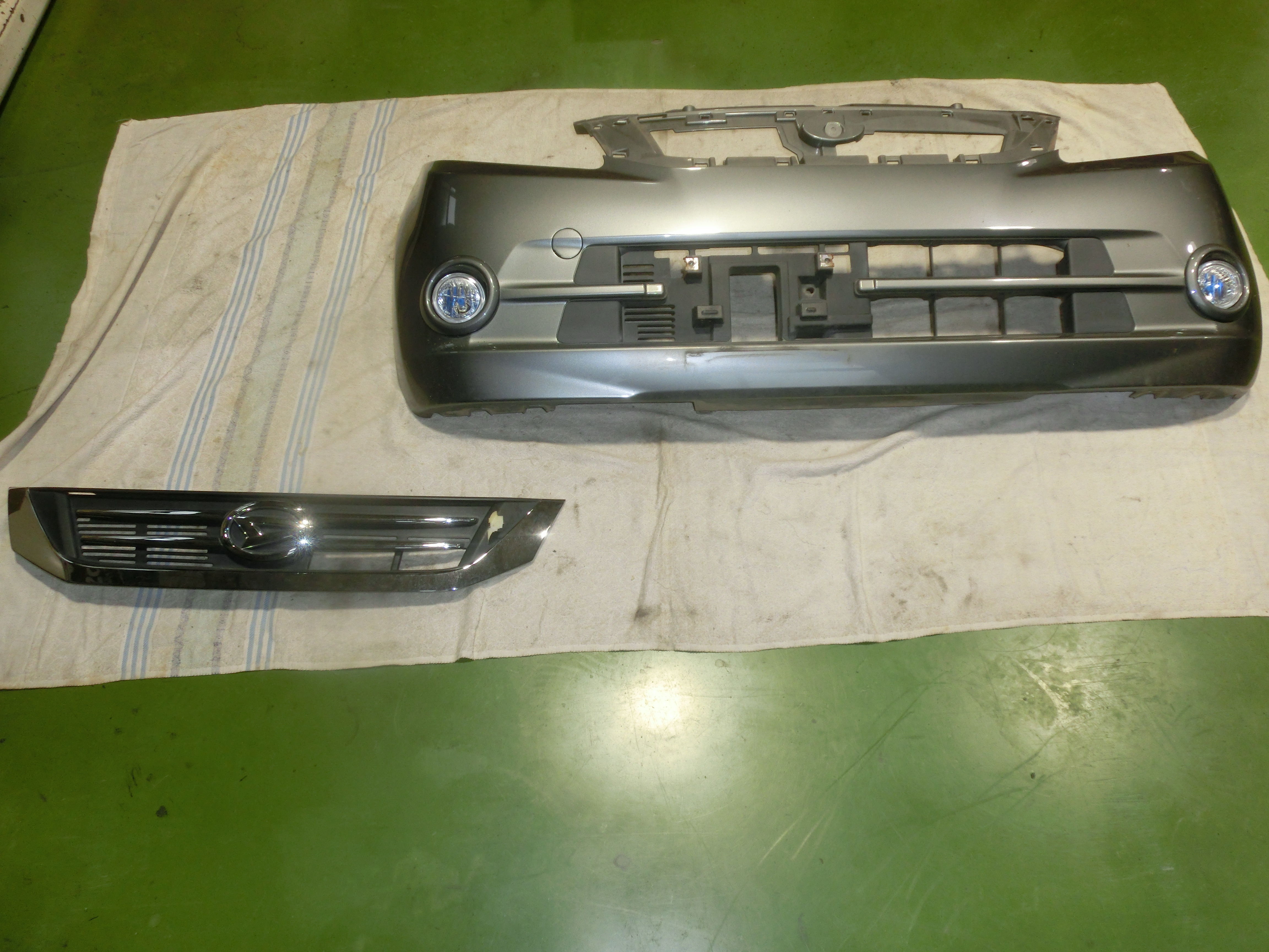 831844　ムーヴ L175S フロントグリル L175S ムーヴ フロントグリル加工 : WEED DRIVE