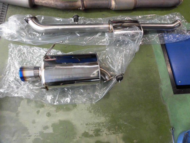 Er34 スカイライン25ｇｔ ｔ マフラー交換 Weed Drive