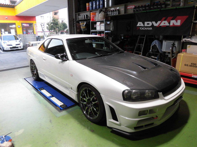 ER34 スカイライン25GT-T テンションロッド交換 : WEED DRIVE