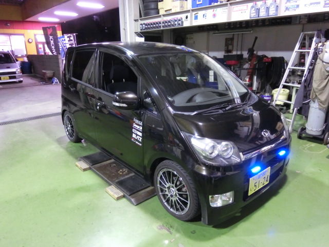 L175s ムーヴカスタム ステアリング Hidバルブ交換 Weed Drive