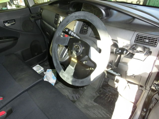 L175S ムーブカスタム ステアリングボススペーサー取り付け : WEED DRIVE