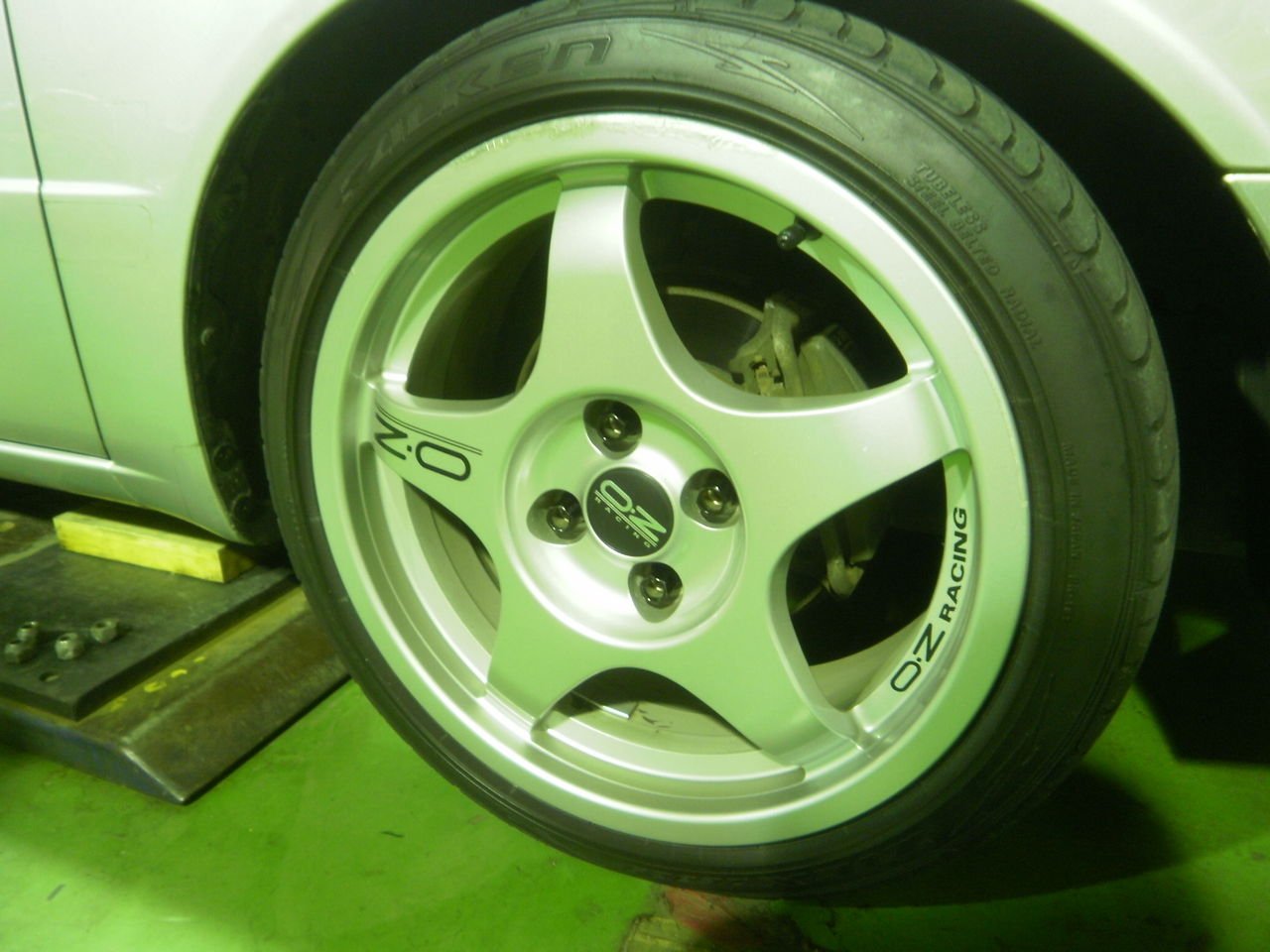 Ae110 スプリンター ホイールナット交換 Weed Drive