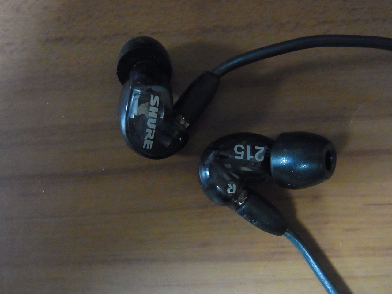 名盤CD紹介 : SHURE SE215 レビュー