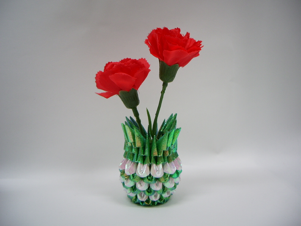 チビ花瓶を作る 折り紙手芸 ブロック折り紙 ペーパクラフトのエルビー