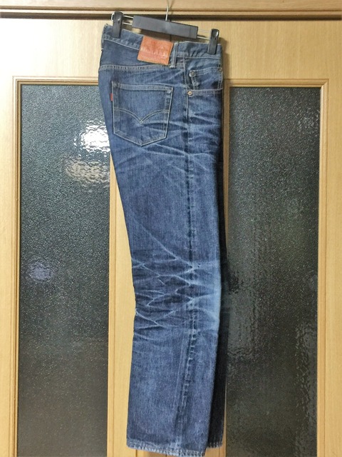 d0030day439r