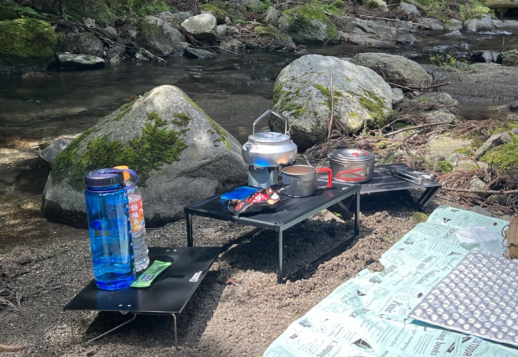 ついに理想の山テーブルに出会ってしまったかもしれん【BERNE