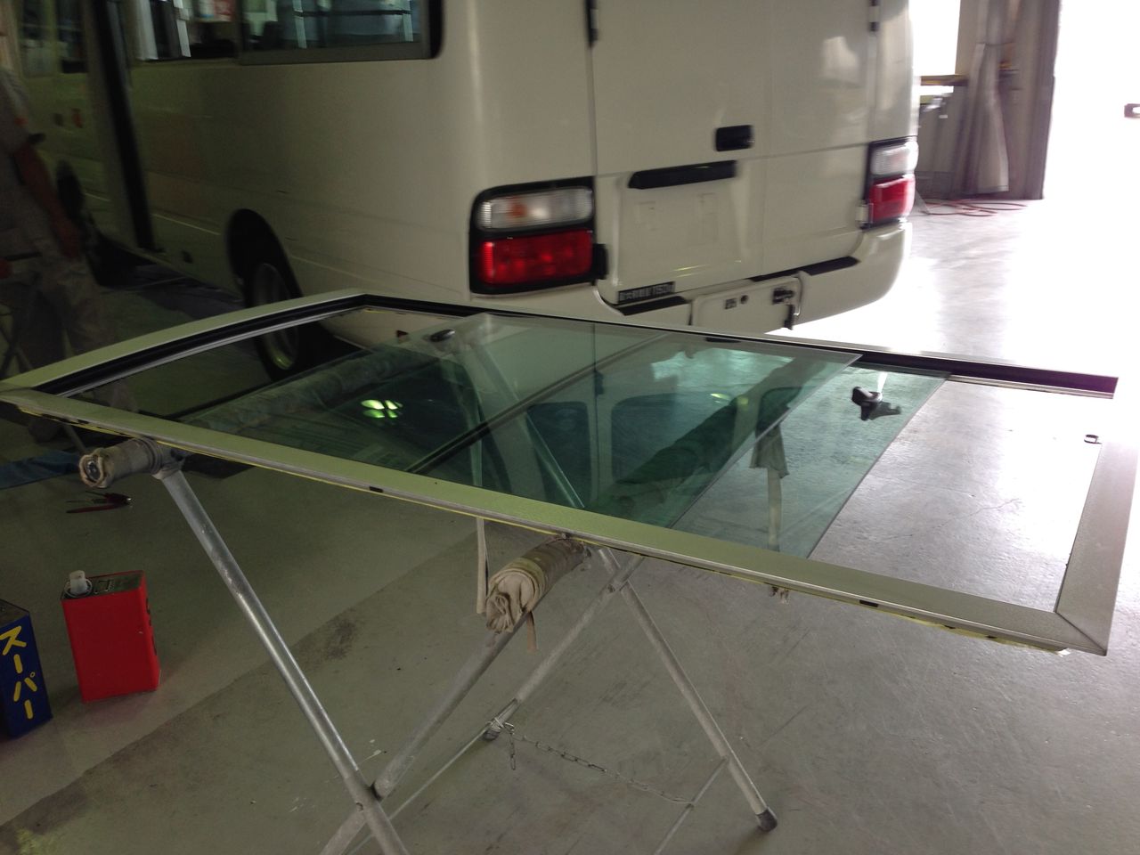 Kazuque  WAVE2 運転席側小窓用 未塗装 Kazuque WAVE2 運転席側小窓用 未塗装 エコフローWAVE2.WAVE3