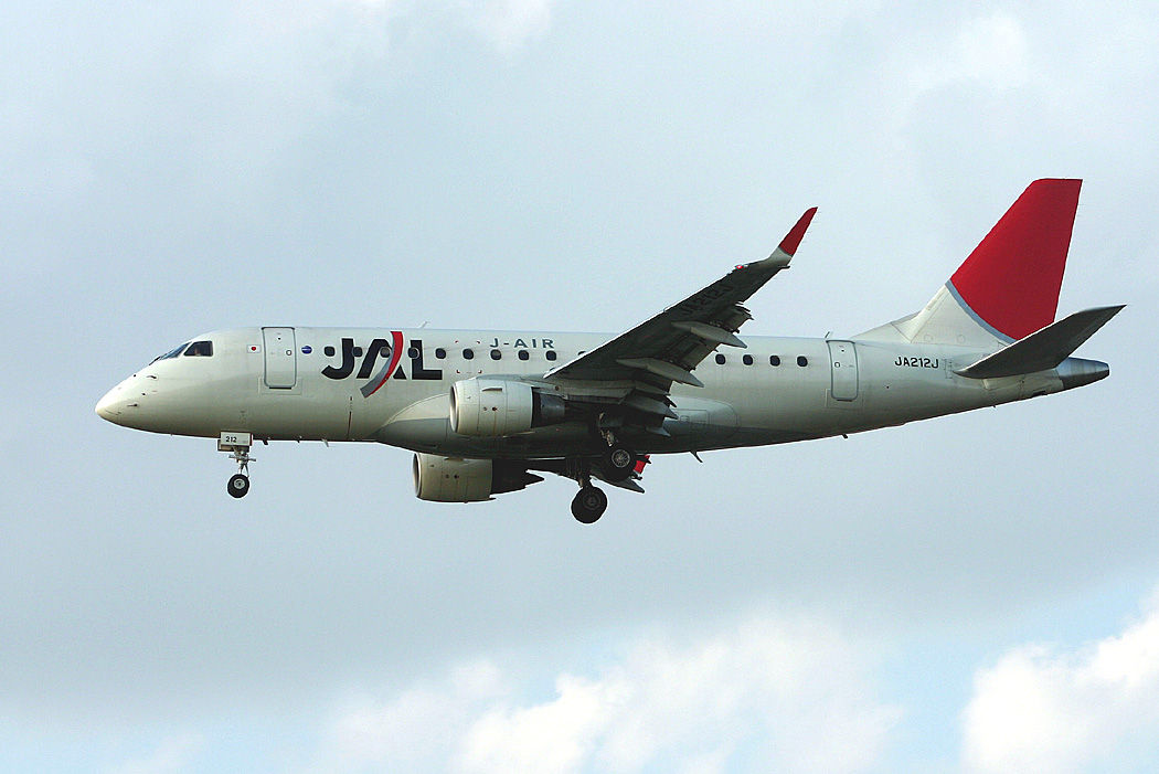J AIR ERJ 170 Airplane And Weather Diary