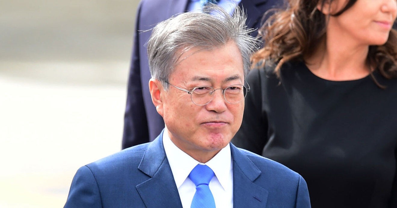 韓国 文在寅大統領 日本と異なる道歩む 白狐速報 White Fox News 韓国 文在寅大統領 日本と異なる道歩む 白狐速報 White Fox News