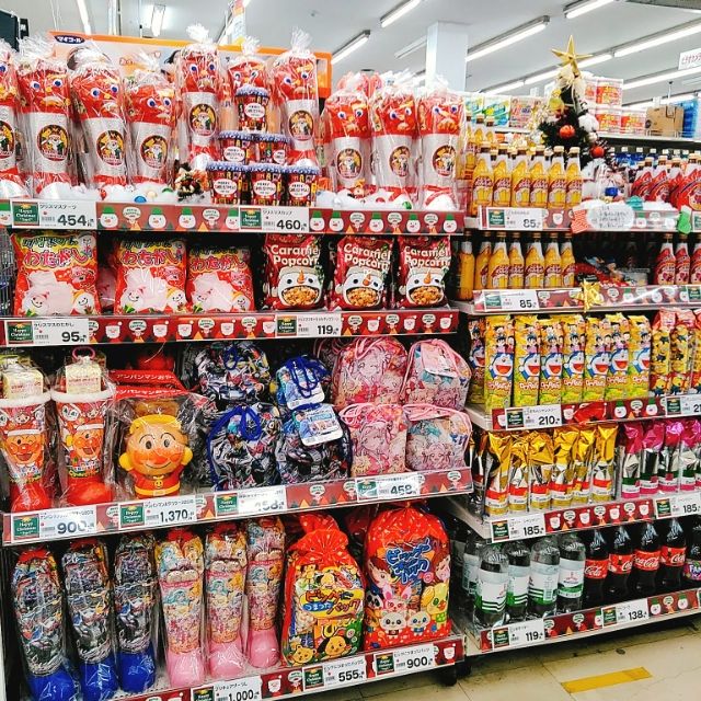 12月2日 クリスマスのお菓子 綿半スーパーセンター 東村山店生鮮ブログ 12月2日 クリスマスのお菓子 綿半スーパーセンター 東村山店生鮮ブログ