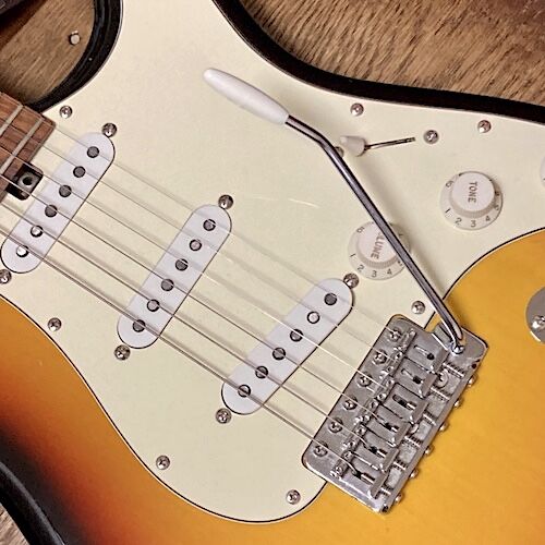 strat_tremolo