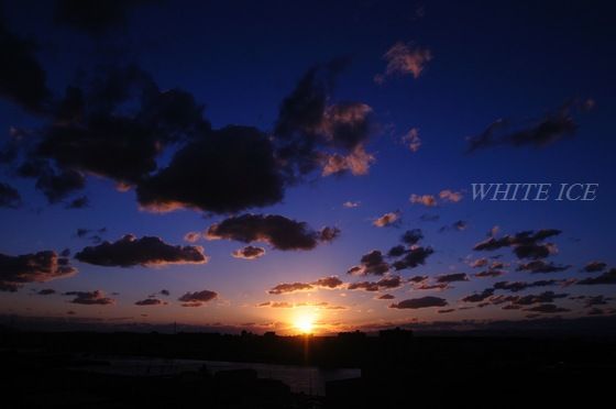 癒しの空 White Ice