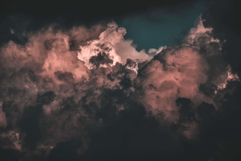 leonardo-yip-NcWnJmeVtcw-unsplash