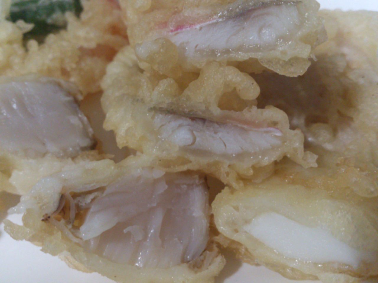 ほっともっと 特海鮮天丼 東山水上行