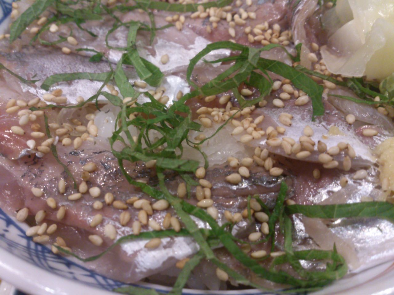 磯丸水産 アジ丼 東山水上行