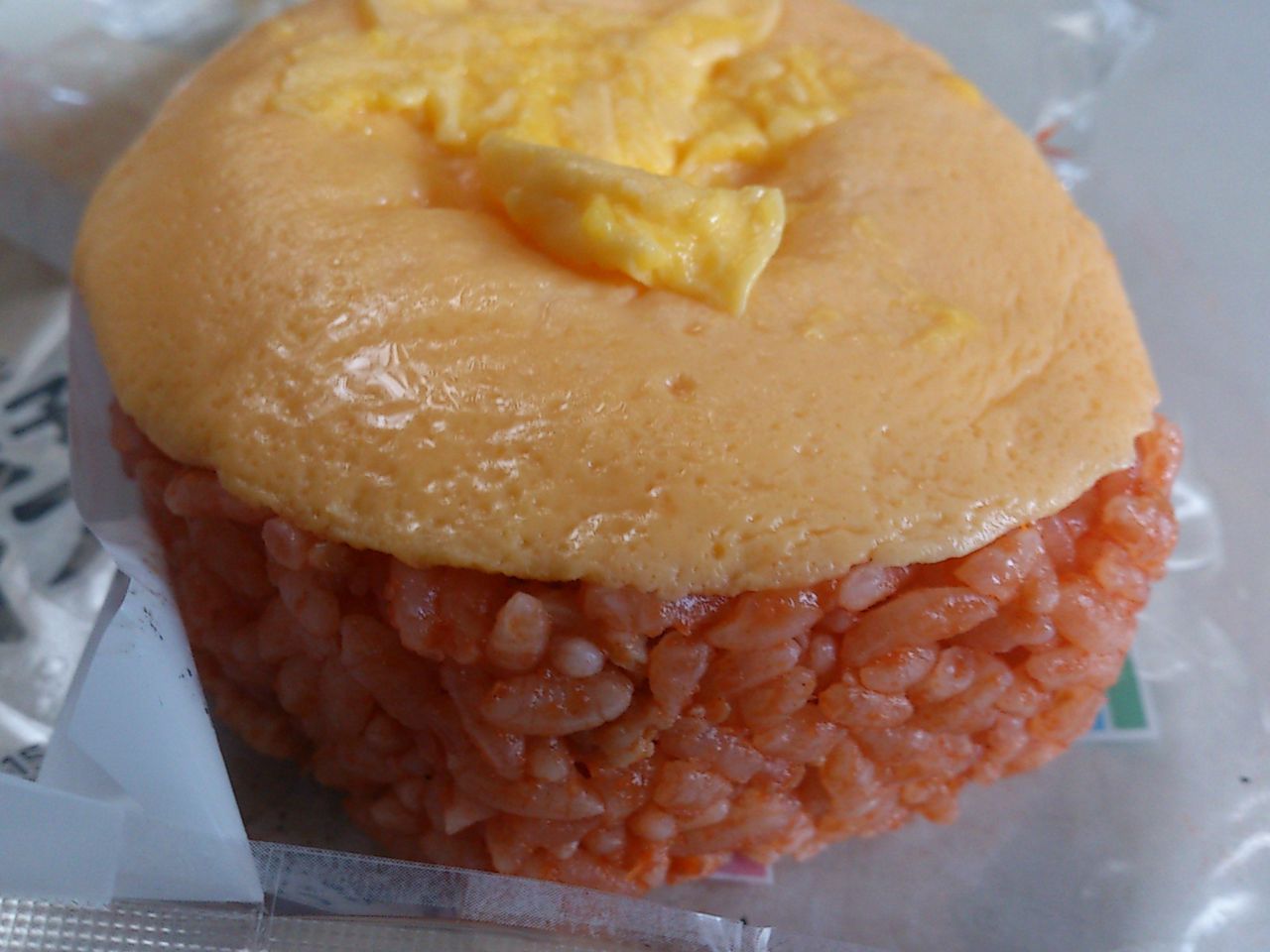 ファミマおにぎり オムライス たまごかけ風 ぼんじり チーズおかか 東山水上行