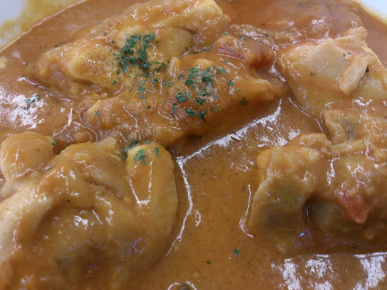 松屋 ゴロゴロチキンの バターチキンカレー 東山水上行 松屋 ゴロゴロチキンの バターチキンカレー 東山水上行