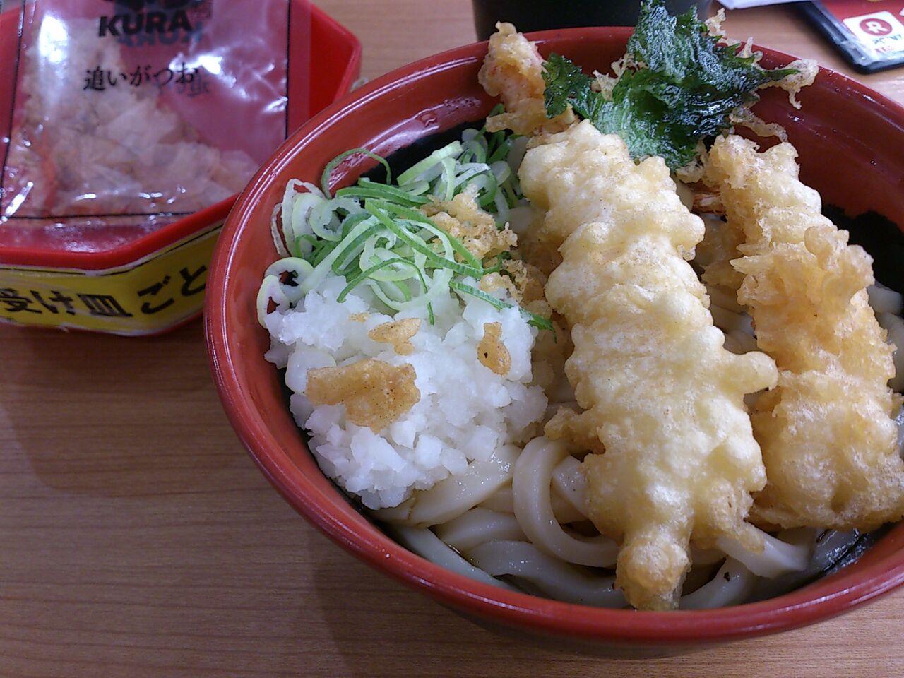 くら寿司 えび天おろしぶっかけうどん うに軍艦 東山水上行
