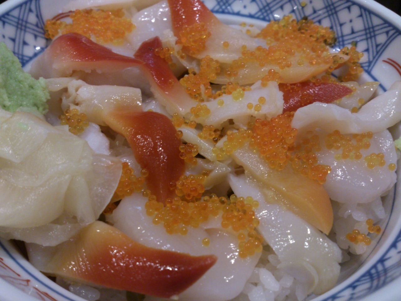 磯丸水産 ランチ貝3種丼 東山水上行 磯丸水産 ランチ貝3種丼 東山水上行
