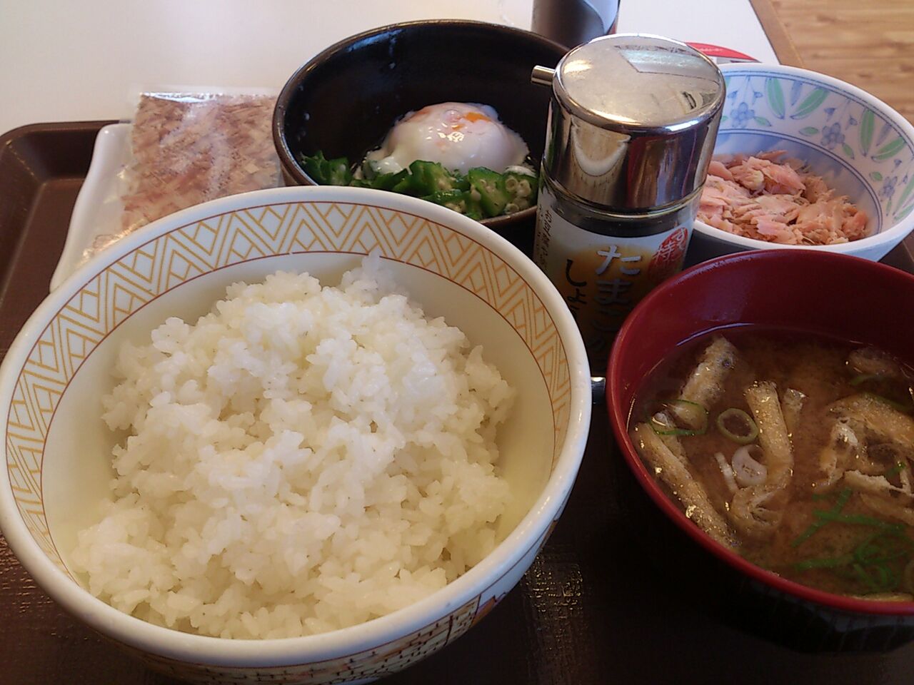 朝食 すき家