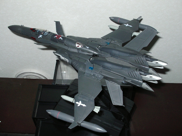 完全変形 1/60 SV-51γ ノーラ・ポリャンスキー搭乗機 最終決戦仕様