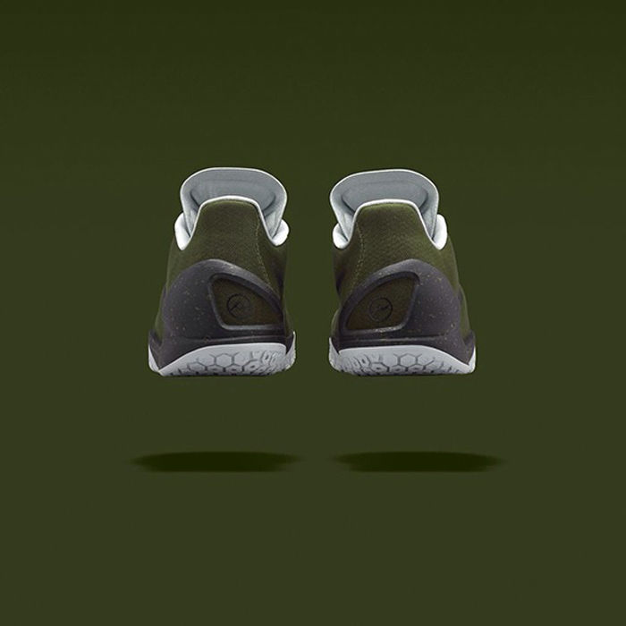 nike fragment hyperchase