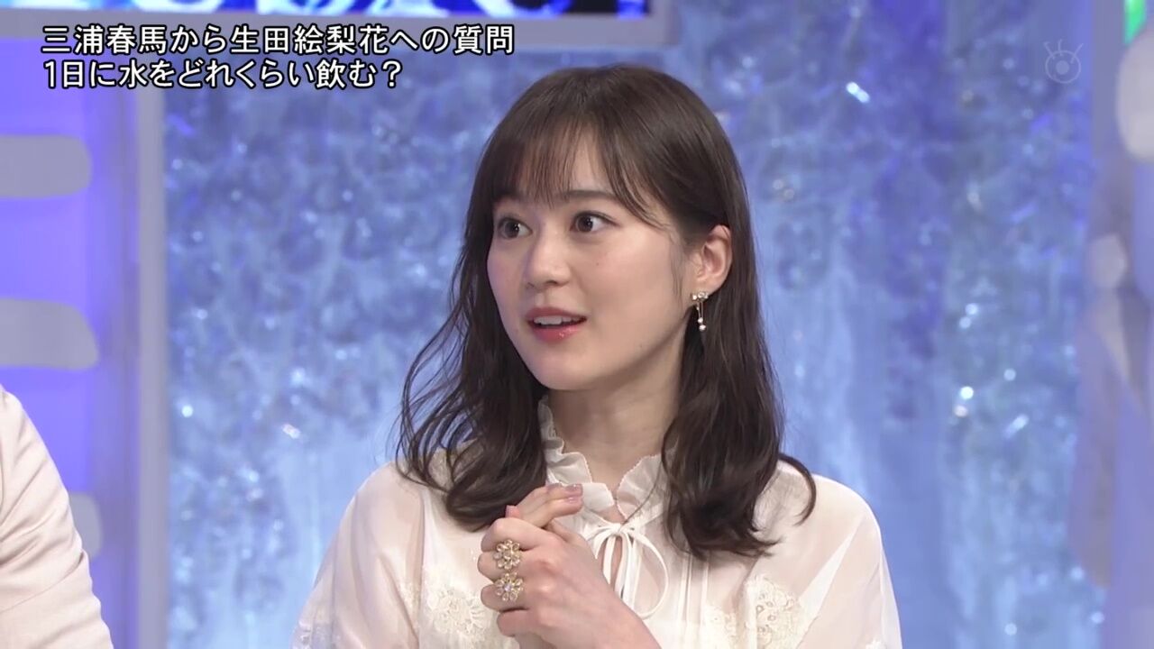 デイリー新潮 三浦春馬さん訃報で三吉彩花さん 生田絵梨花さんへのsns誹謗中傷を考える 坂道の娘 デイリー新潮 三浦春馬さん訃報で三吉彩花さん 生田絵梨花さんへのsns誹謗中傷を考える 坂道の娘