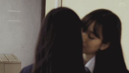 齋藤飛鳥 前田敦子 新旧センターのキス 坂道の娘たち 齋藤飛鳥 前田敦子 新旧センターのキス 坂道の娘たち