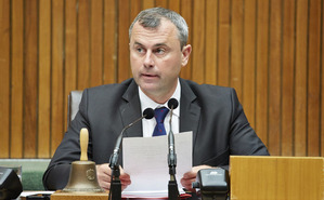 csm_Hofer