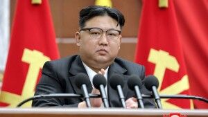 nordkoreas-machthaber-kim-jong