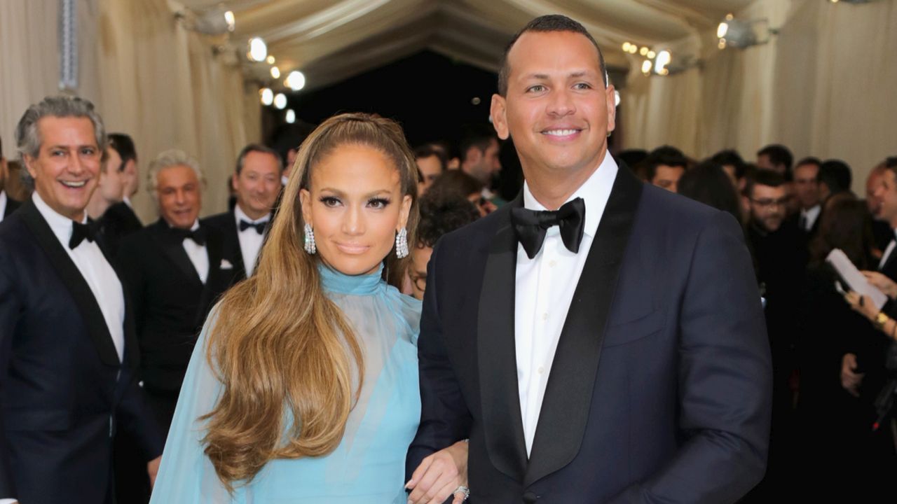 ジェニファー ロペス 元ヤンキースの主砲と婚約 シネマワールド 2ch ジェニファー ロペス 元ヤンキースの主砲と婚約 シネマワールド 2ch