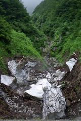 雑魚川林道の残雪