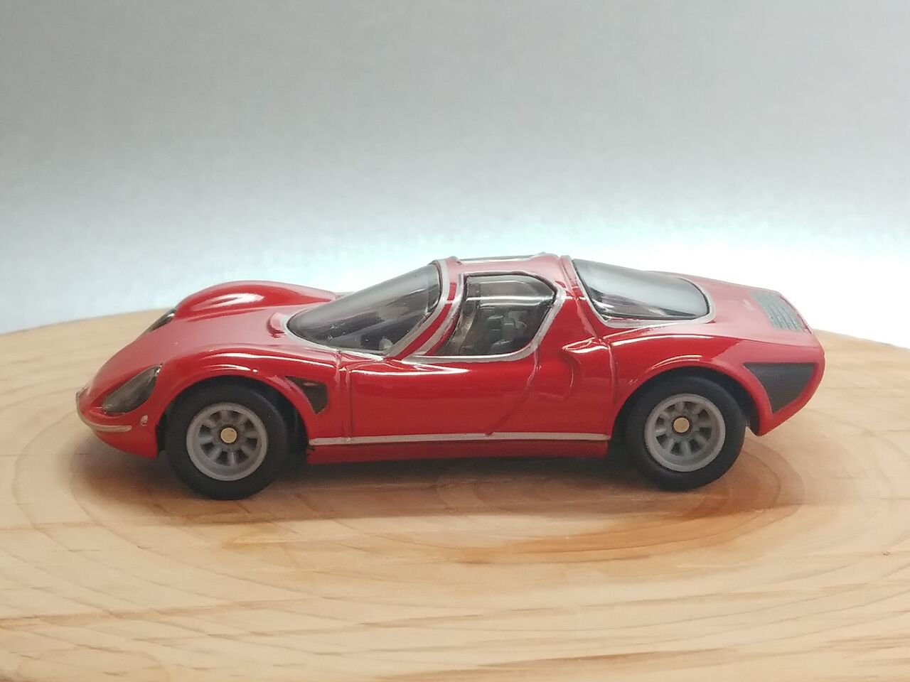 Hot wheels alfa romeo