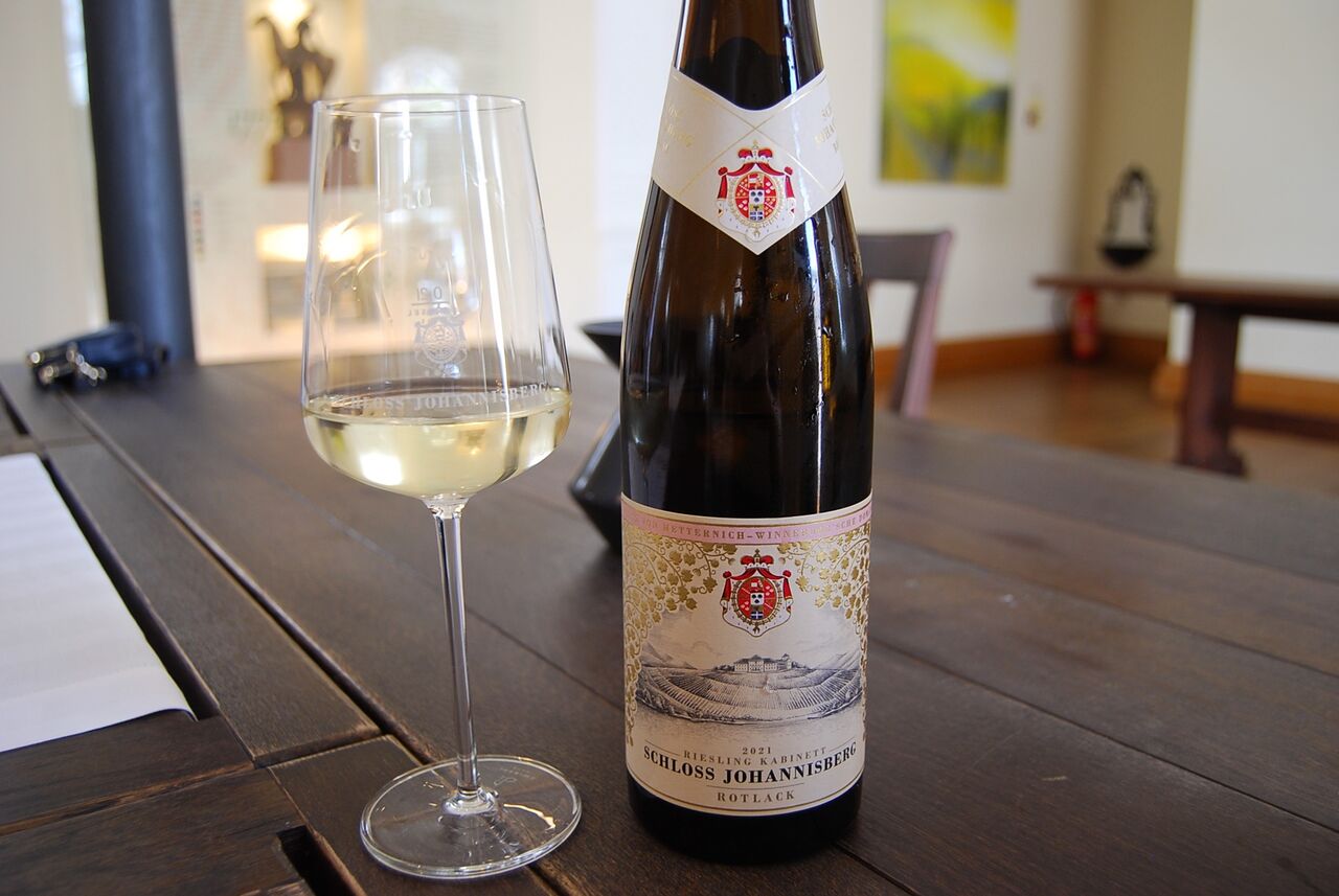 ラインガウ ワイナリー巡り 〜 Schloss Johannisberg 〜 : ワイン飲ん 