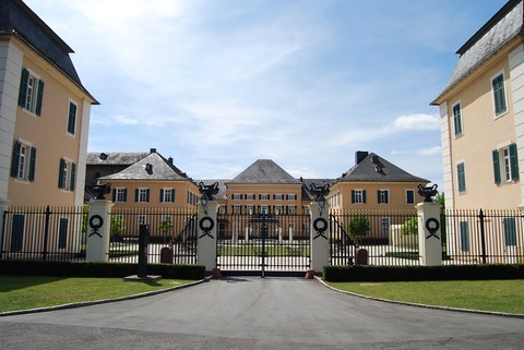 ラインガウ ワイナリー巡り 〜 Schloss Johannisberg 〜 : ワイン飲ん