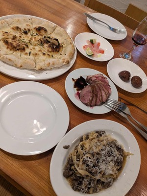 2d0df9b6-1648-4fbe-b2d1-a982e6914c1a