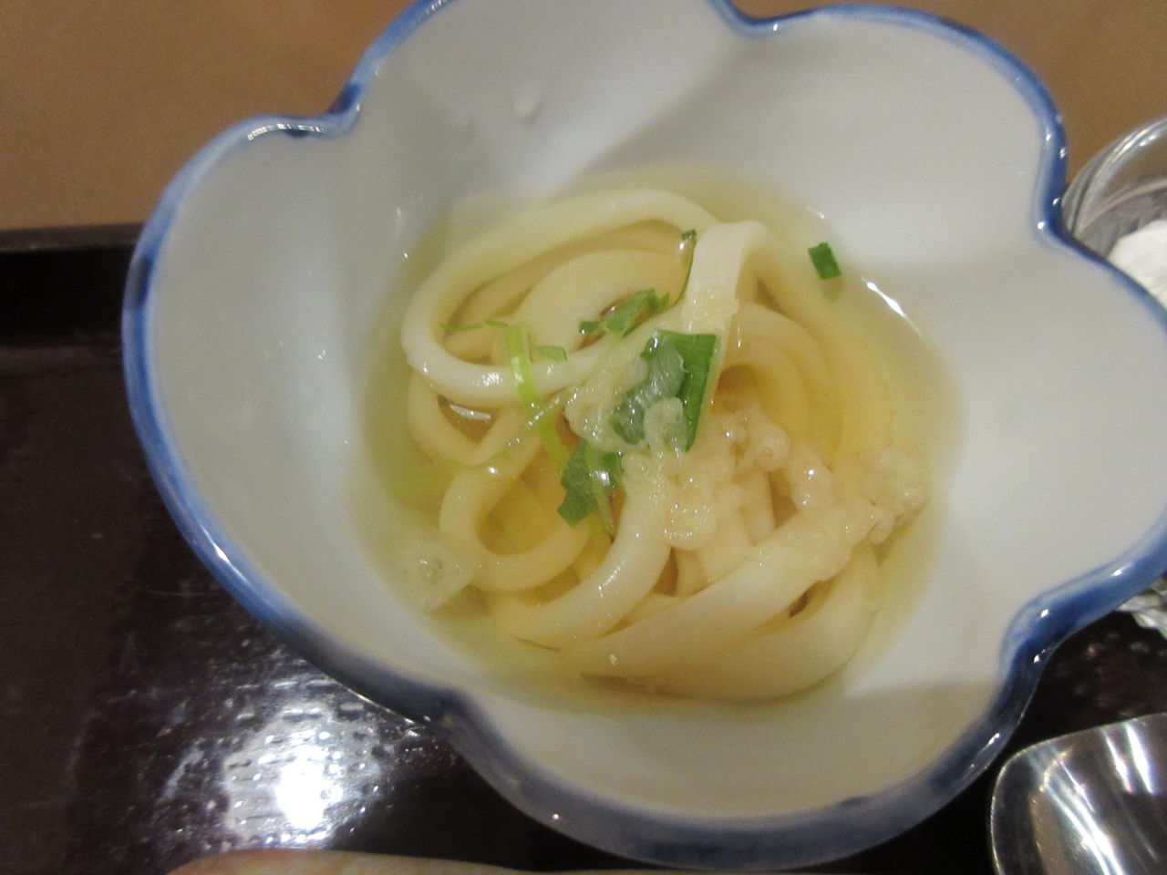 松江市 学園炉端はちだい丸 ランチはかなり品数充実 くたばるまであと何本呑めるかな