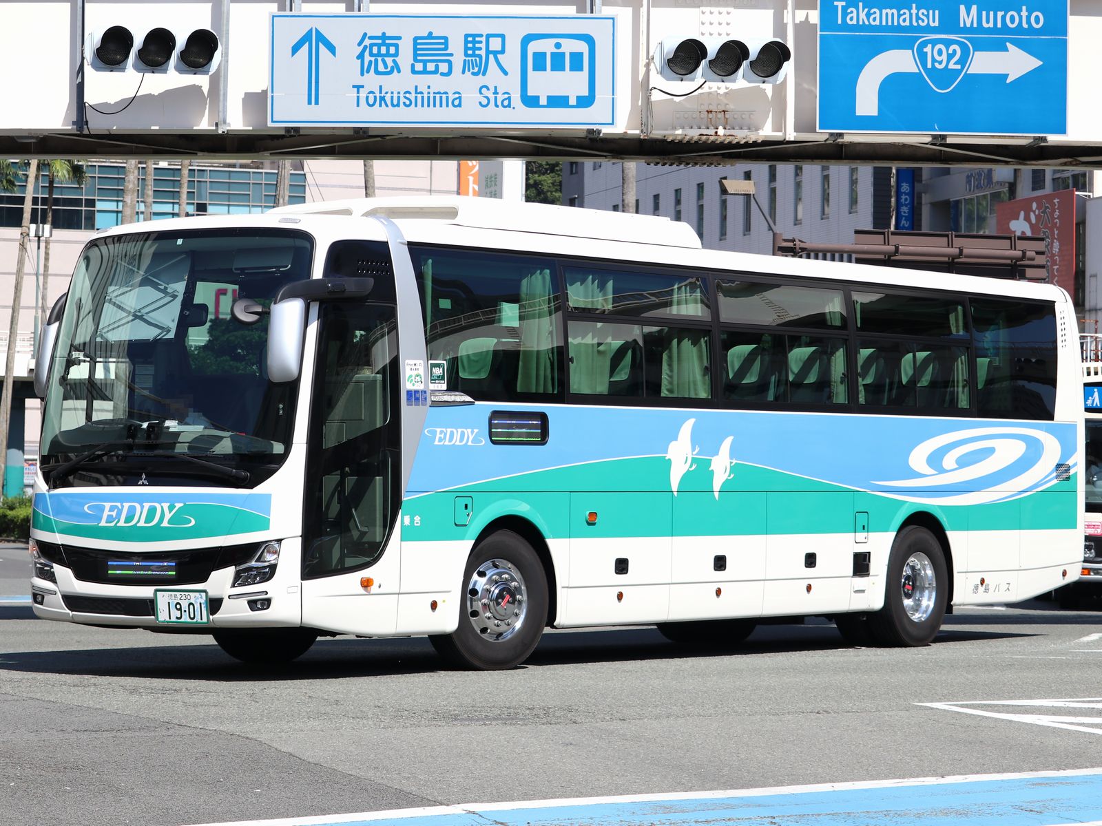 徳島バス 1901 海峡を越えた先には