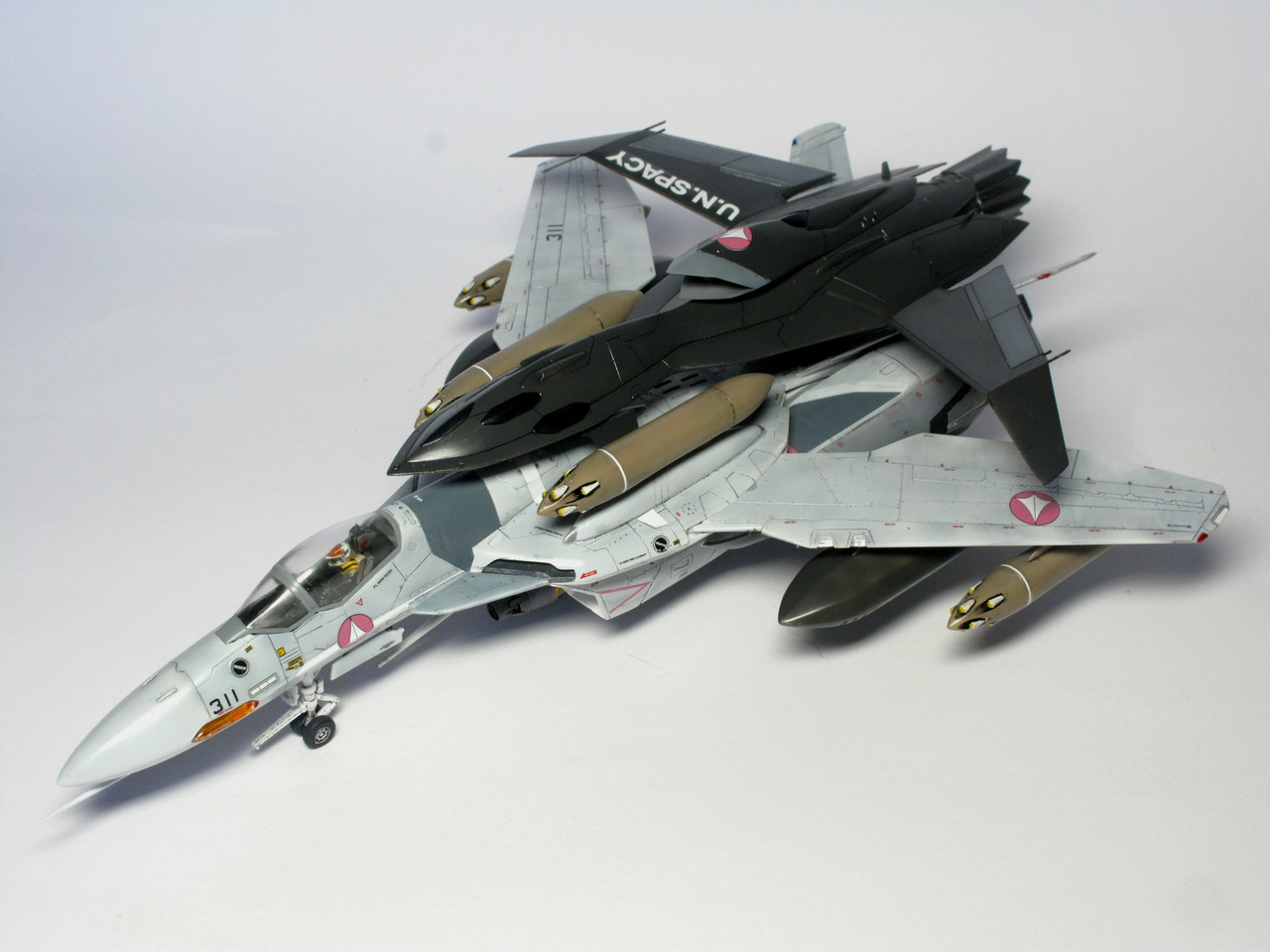 VF-0A W/GHOST 工藤シン 乗機 : WING9 Engage！