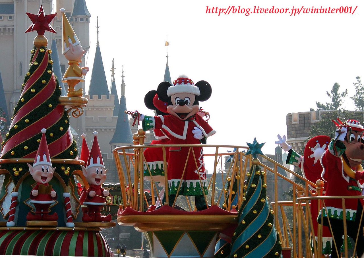 本格化するクリスマスシーズン さて どっちのパークに行く ｔｄｒな生活 Ooｏ