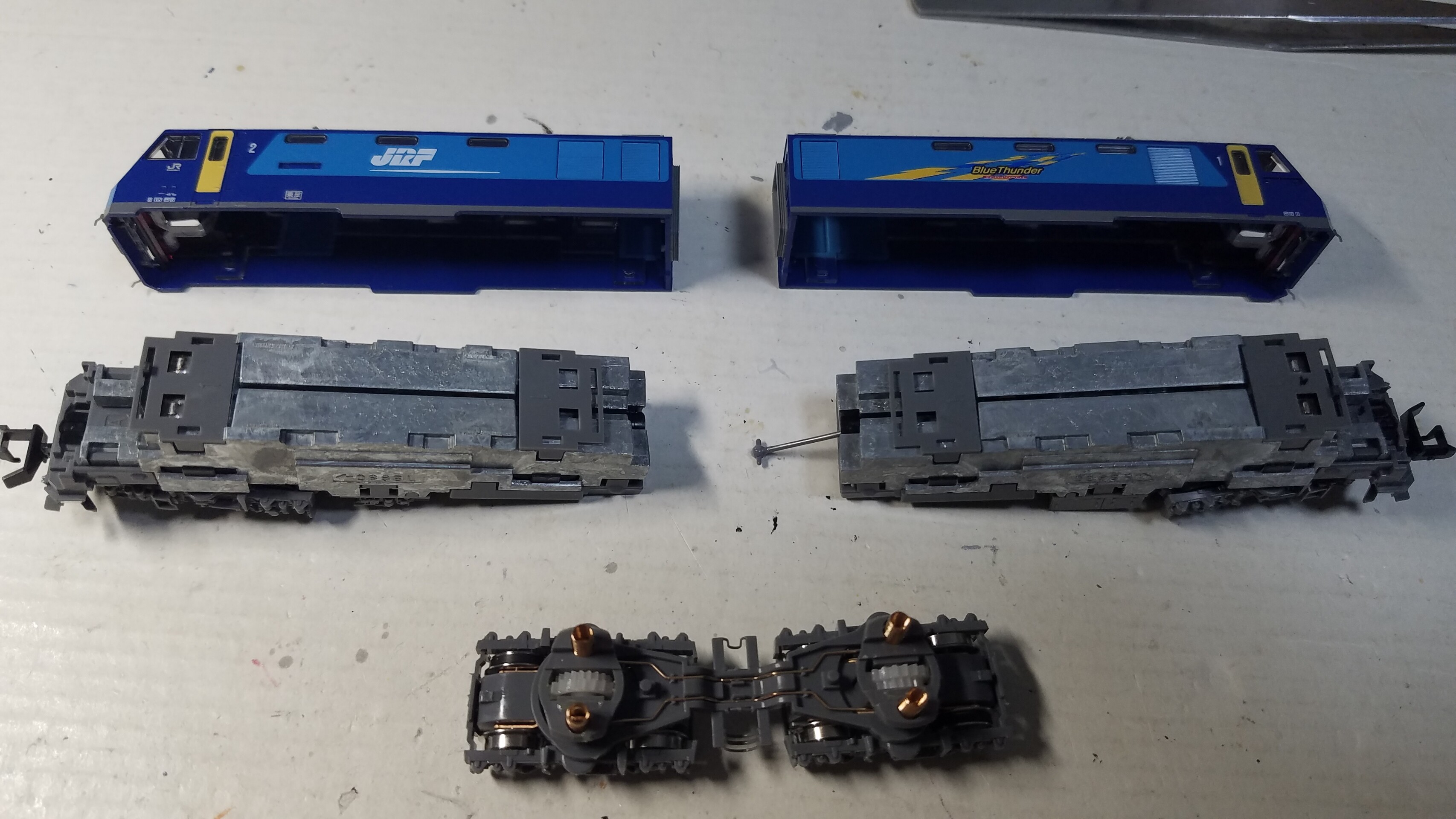 TOMIX 9180 EH200 の加工整備 その① : （仮称）東北本線 岩○機関区