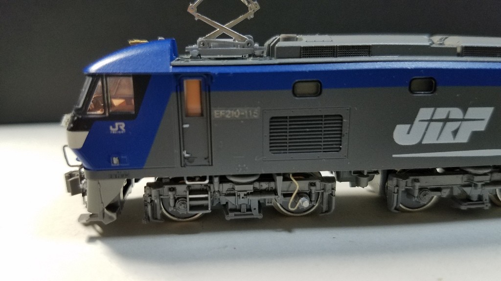 Kato3034-3 EF210 100番台シングルアームパンタグラフの加工整備②