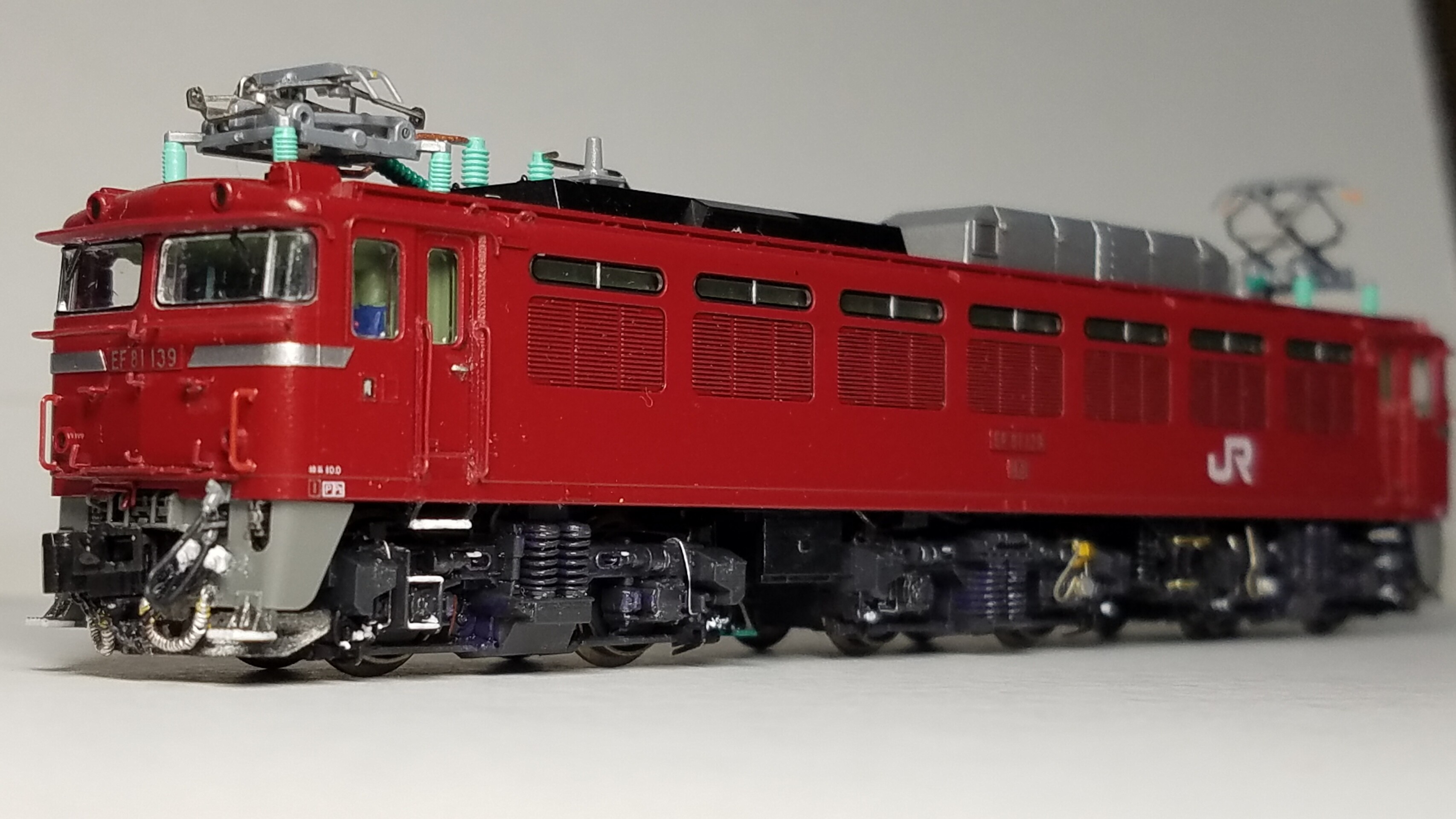 Kato 3066-4 EF81 JR東日本色(双頭連結器)の台車の追加精密 Kato 3066-4 EF81 JR東日本色(双頭連結器)の台車の追加精密